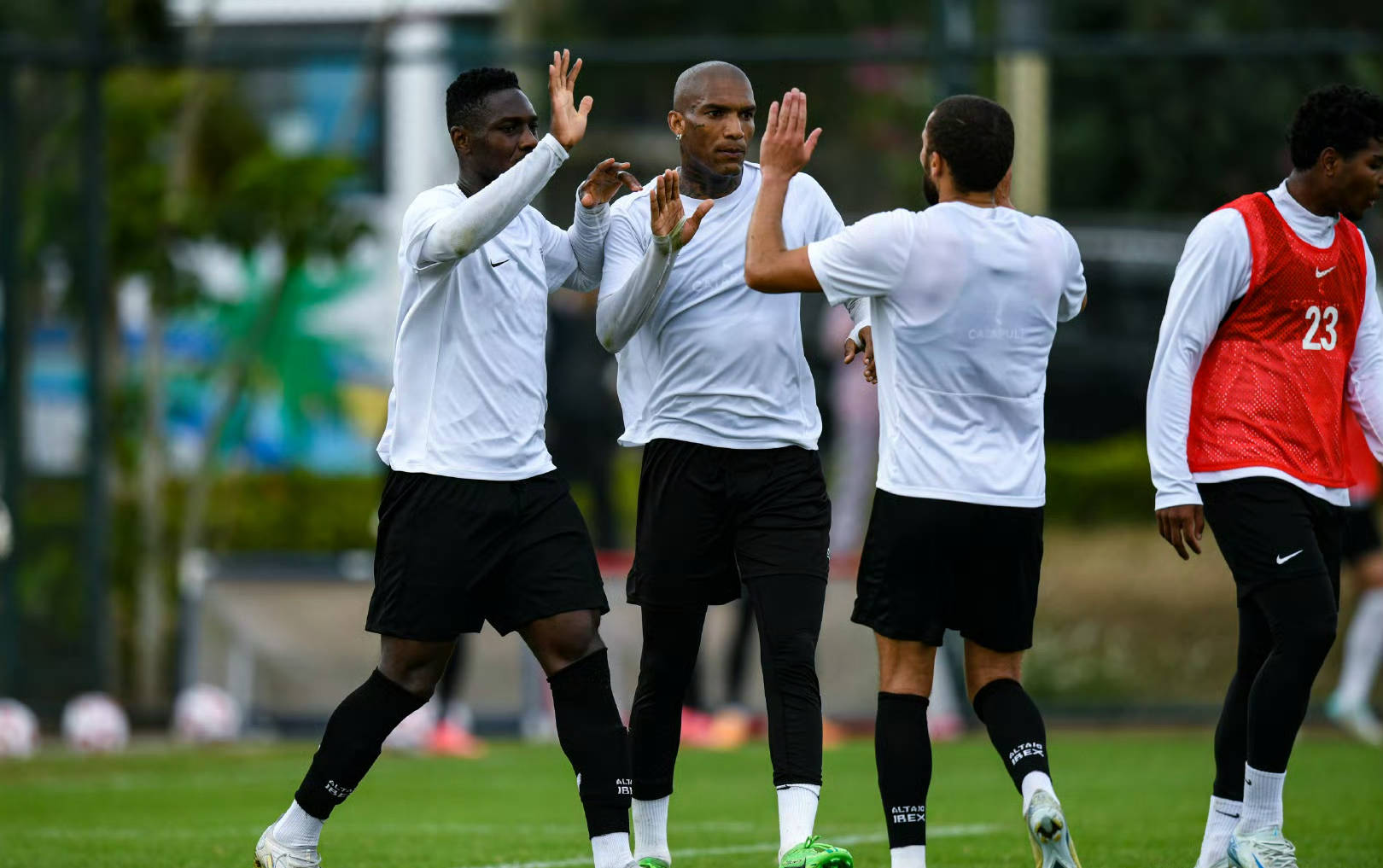 阿尔巴尼亚末战遇乌拉圭，加拿大主场头胜卡索沃